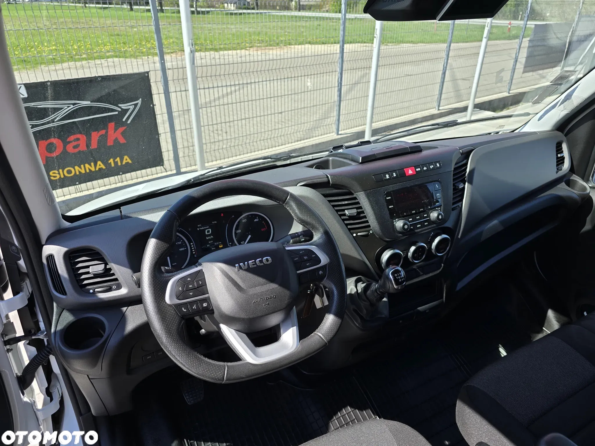 Iveco Daily 35S18  180KM Maxi L4H3 - 39