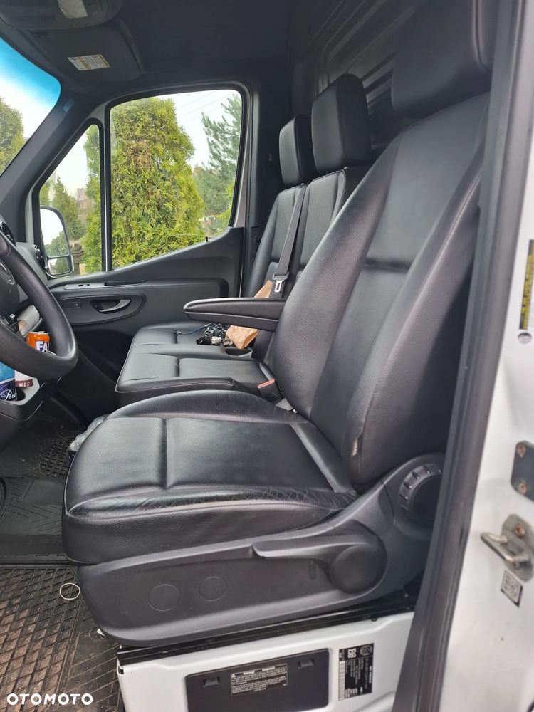 Mercedes-Benz Movano - 8