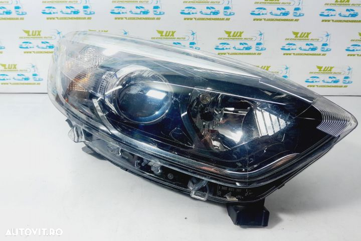 Far dreapta 260102734r Renault Captur 1  [din 2013 pana  2017] seria - 11