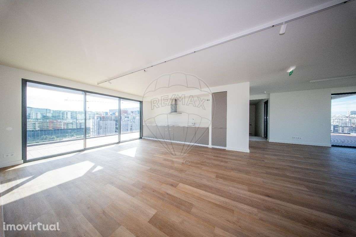 Apartamento T4 para venda - Grande imagem: 4/41