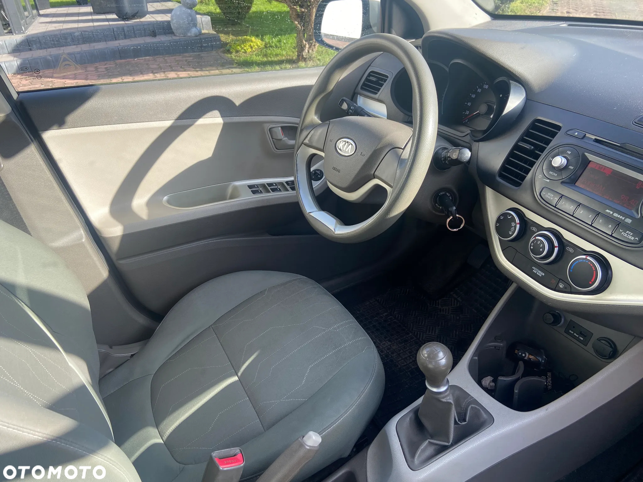 Kia Picanto 1.0 L - 6