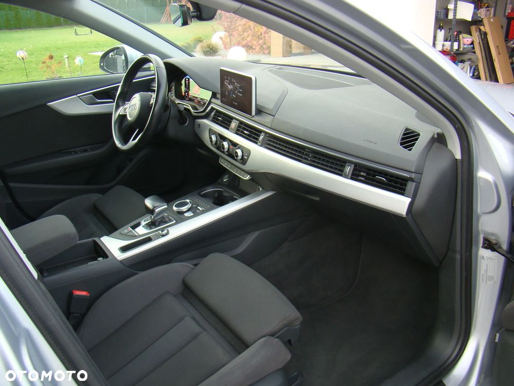 Audi A4 Avant 2.0 TFSI ultra S tronic - 35