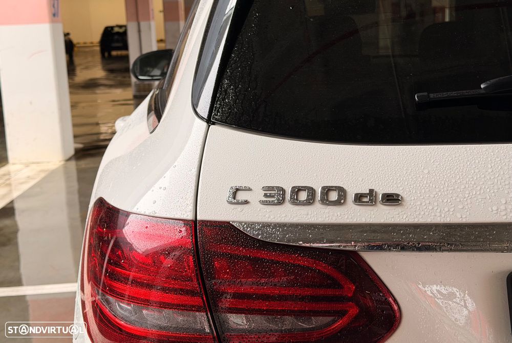 Mercedes-Benz C 300 de AMG Line - 59