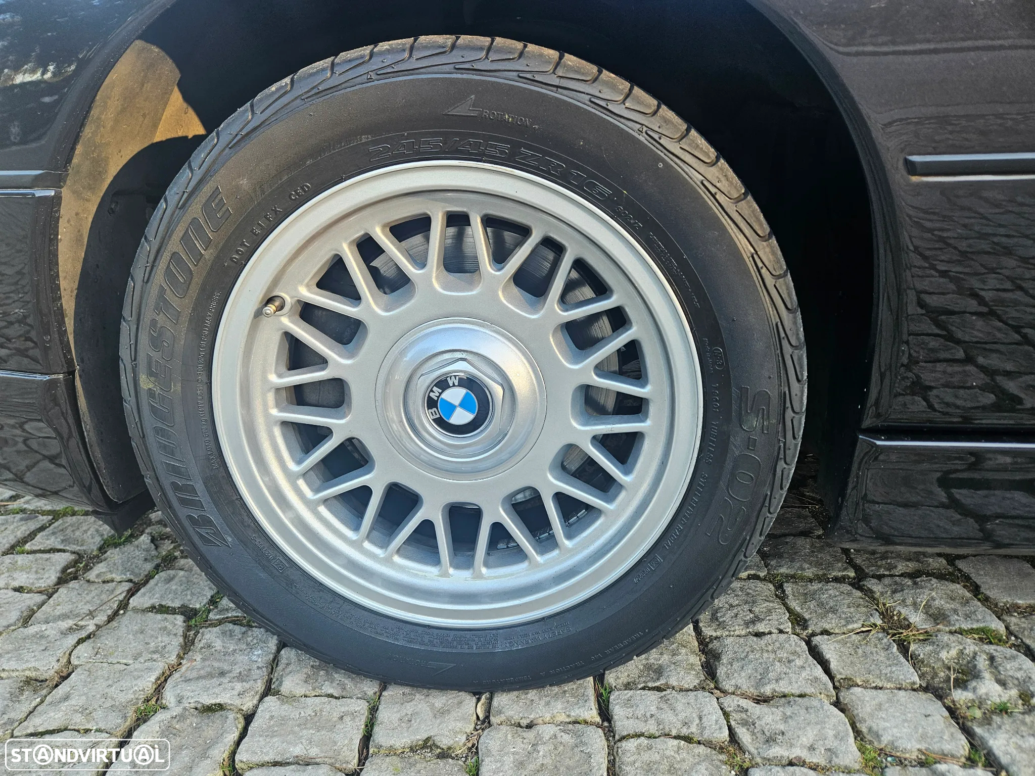 BMW 850 Ci - 13