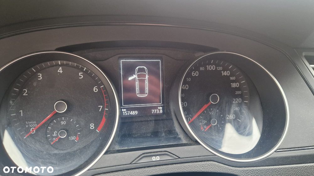 Volkswagen Passat - 5