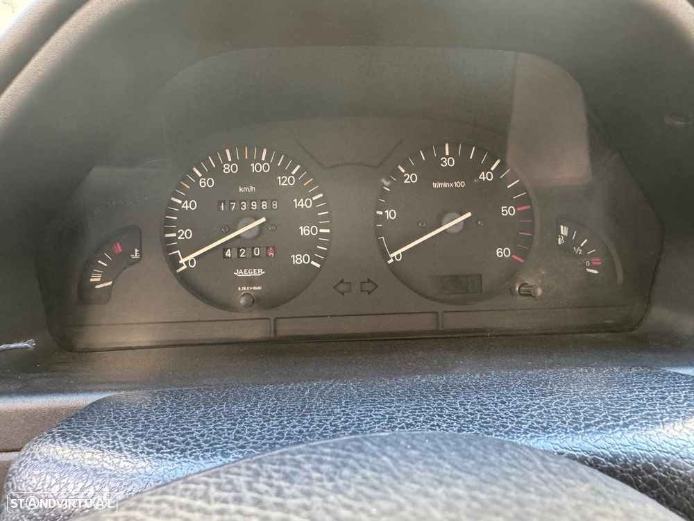 Peugeot 106 1.5 XRD - 12