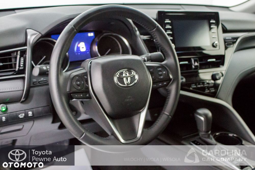 Toyota Camry 2.5 Hybrid Comfort CVT - 12