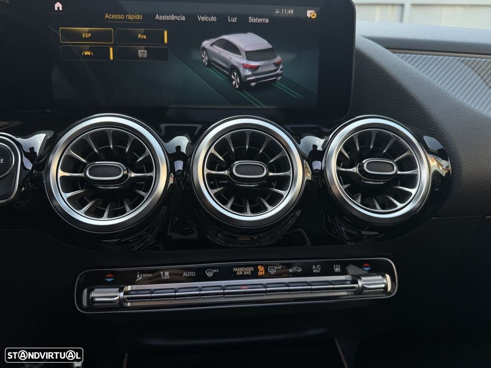 Mercedes-Benz GLA 250 e 8G-DCT AMG Line - 38