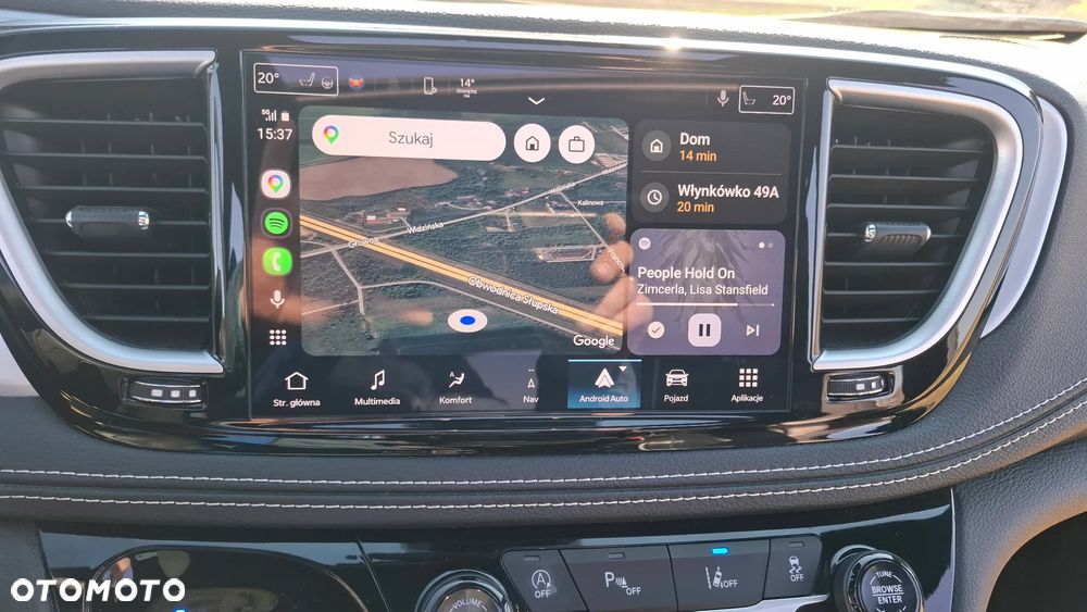 Chrysler Pacifica - 13