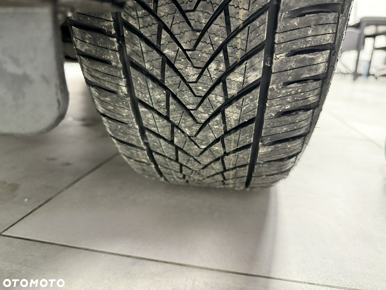 Renault Captur TCe Mild Hybrid 140 GPF TECHNO FAST TRACK - 16