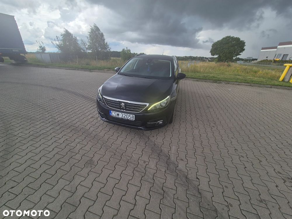 Peugeot 308 BlueHDi 120 EAT6 Stop & Start Active - 4
