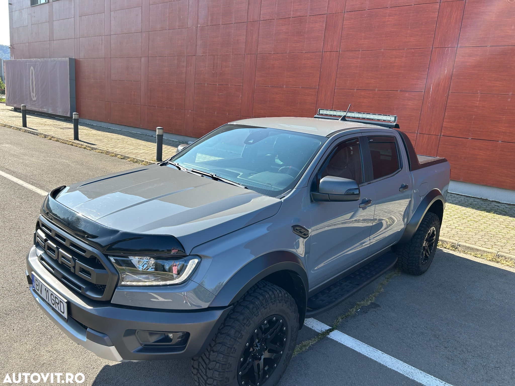 Ford Raptor - 14