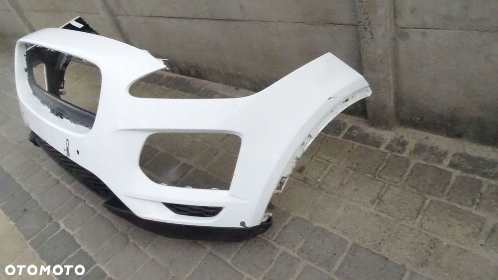 JAGUAR E-PACE - zderzak przedni - 3