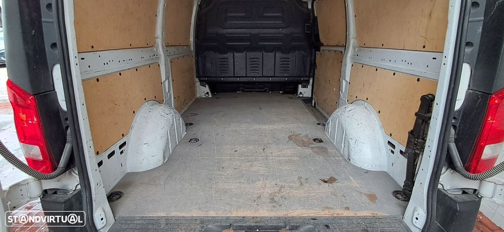 Mercedes-Benz Vito 110 CDi/32 - 11