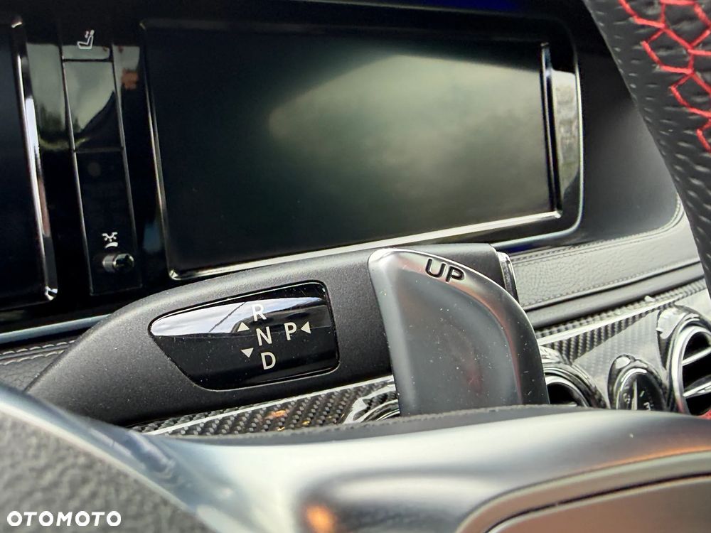 Mercedes-Benz Klasa S 500 4Matic 7G-TRONIC - 26
