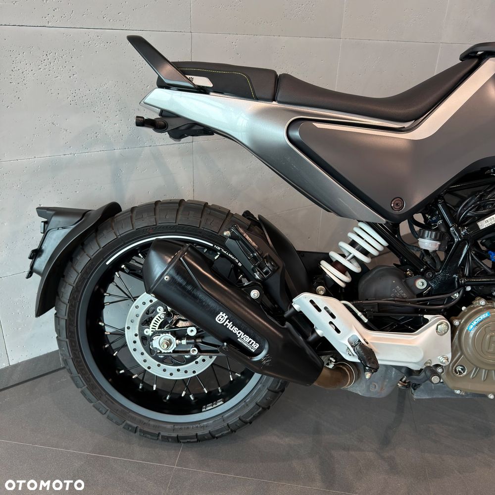 Husqvarna Svartpilen - 6