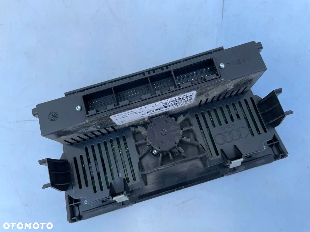 Panel klimatyzacji nawiewu Audi A3 8P 8P0820043N - 9