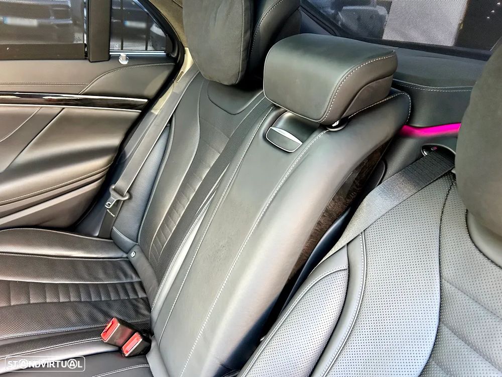 Mercedes-Benz S 560 4Matic 9G-TRONIC - 48
