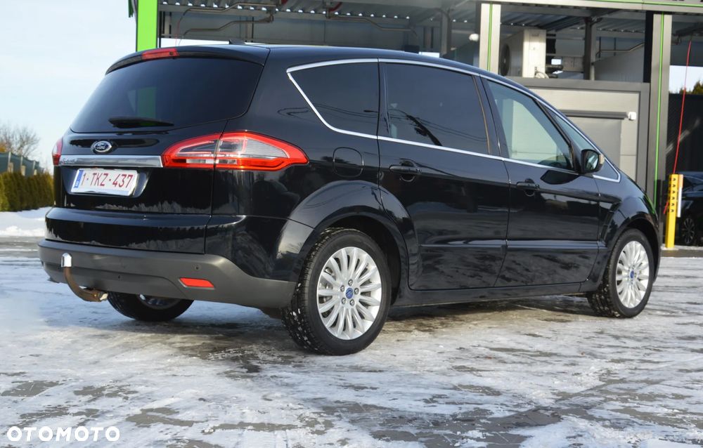 Ford S-Max - 8