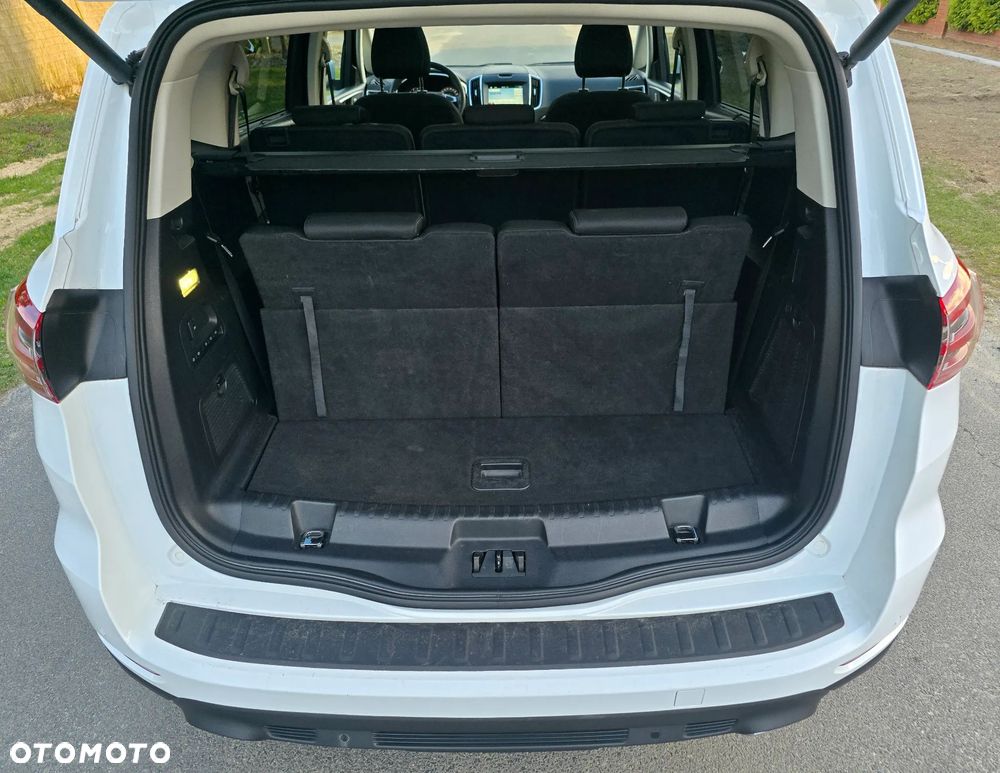 Ford S-Max 2.0 TDCi Titanium PowerShift - 23