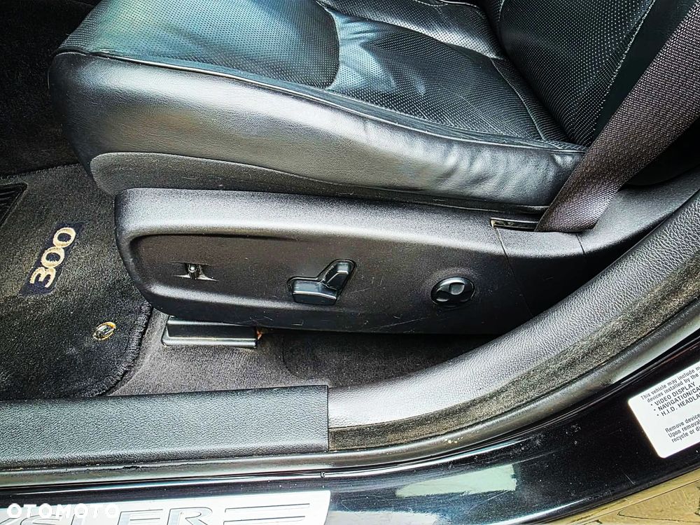 Chrysler 300C 5.7 V8 HEMI Automatik - 29