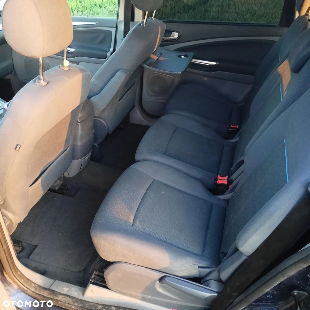 Ford Galaxy 2.0 Concept - 10