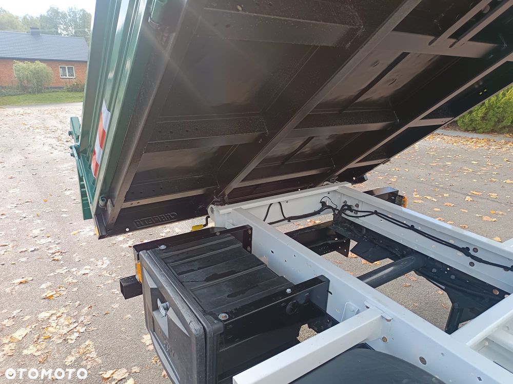 Iveco Daily 35C15 3000cm3 wywrotka kiper klima - 17