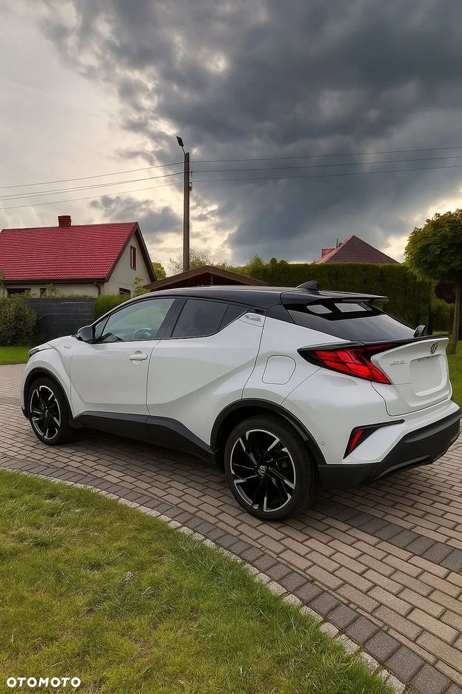 Toyota C-HR ver-2-0-hybrid-gr-sport - 3