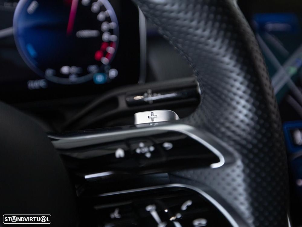 Mercedes-Benz GLC 300 e 4Matic - 13