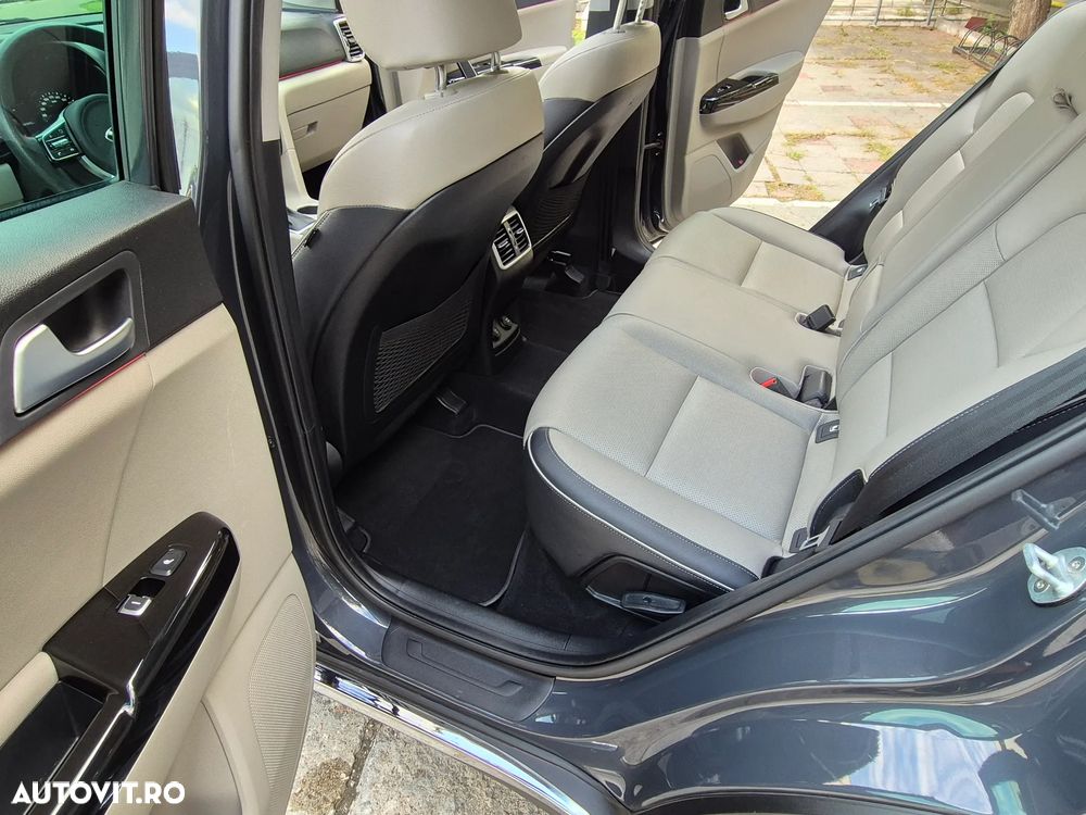 Kia Sportage 1.6 CRDI AWD Eco-Dynamics+ (48V M-H) DCT PLATINUM - 7