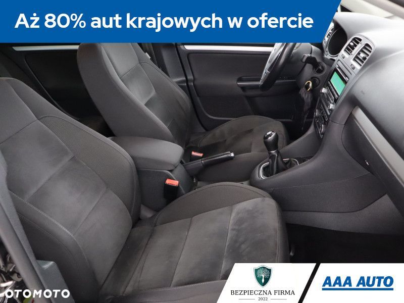 Volkswagen Golf Variant - 11