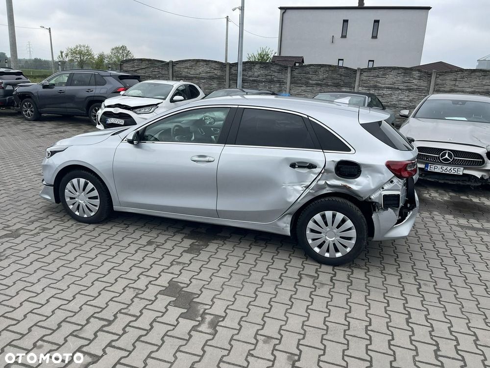 Kia Ceed 1.5 T-GDI DCT7 OPF Spirit - 4
