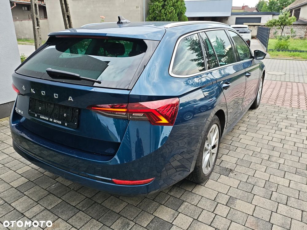 Skoda Octavia 2.0 TDI Style - 6