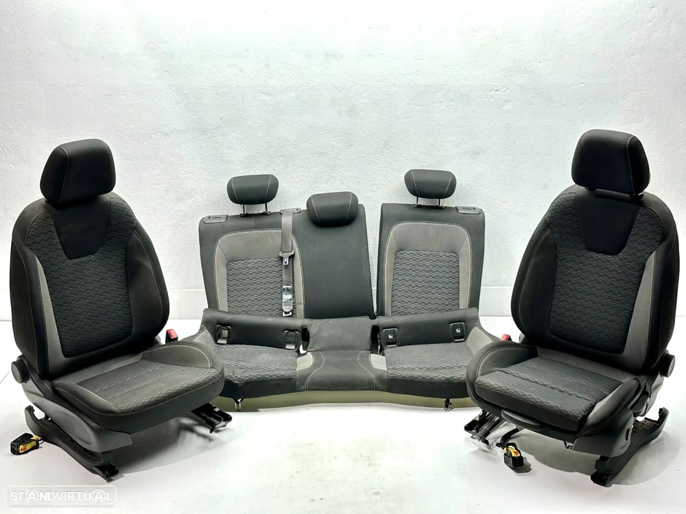 Conjunto Bancos / Interior Completo - Opel Astra K (2019)