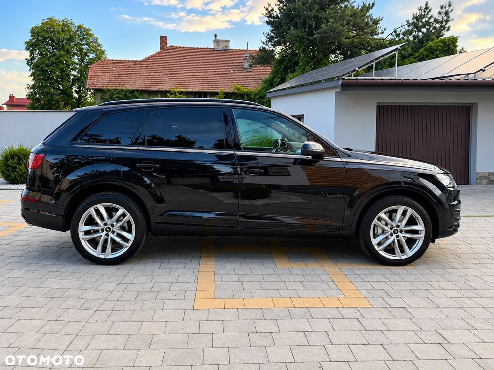 Audi Q7 - 11