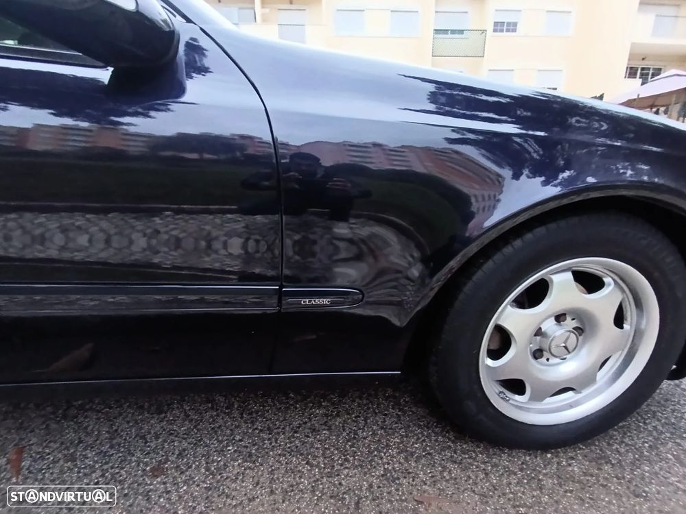 Mercedes-Benz E 220 CDi Elegance - 32