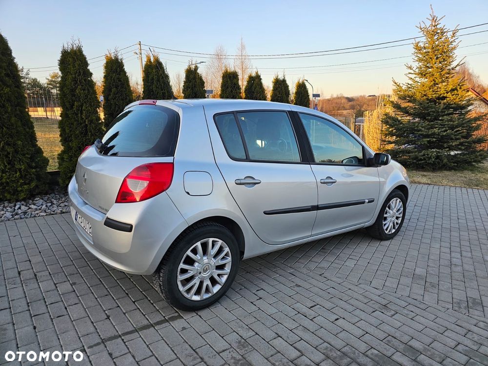 Renault Clio - 3