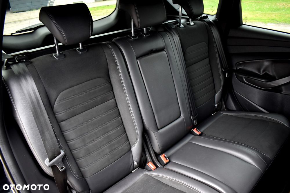 Ford Kuga 2.0 TDCi AWD ST-Line - 19