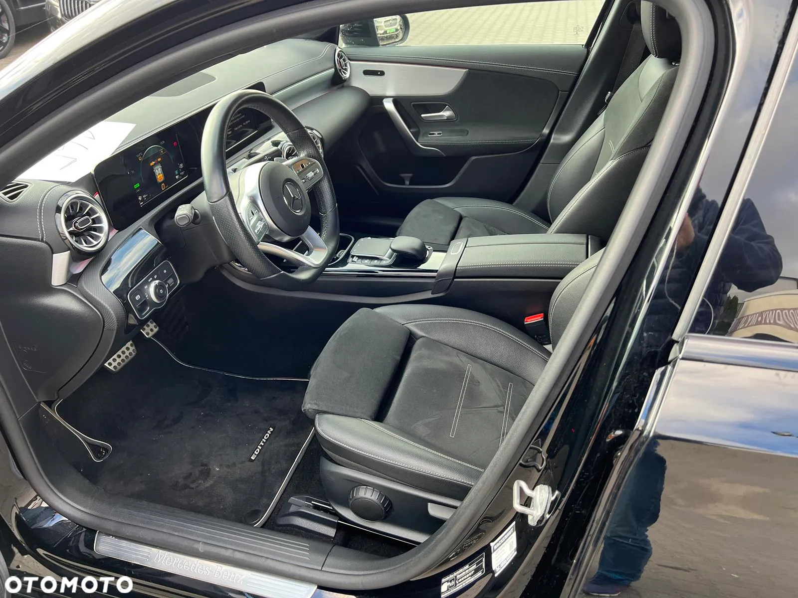 Mercedes-Benz Klasa A 250 e 8G-DCT AMG Line - 10