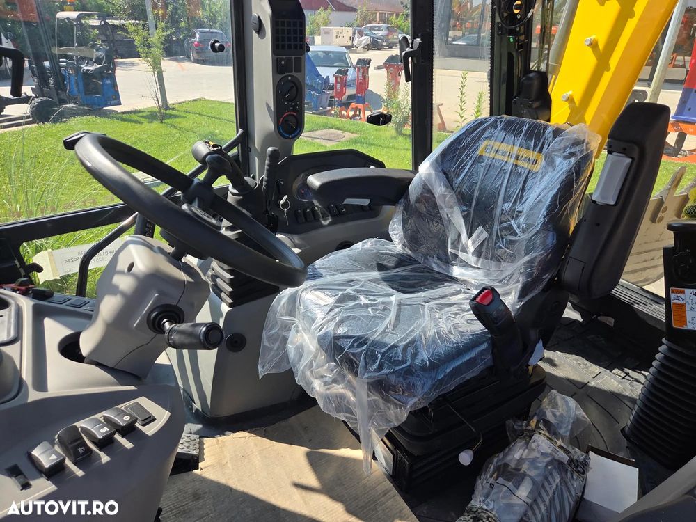 New Holland B115D, NOU, ROTI EGALE, 10t, FULL OPTION, motor 120CP, brat excv extensibil cu inst picon, cupa multifunctioinala 4x1, aer conditionat, masa operationala 10tone, cutie AUTOMATA POWERSHIFT, JOYSTICKURI, posibilitate leasing 5 ani-PROMOTIE 88.900 EUR - 32