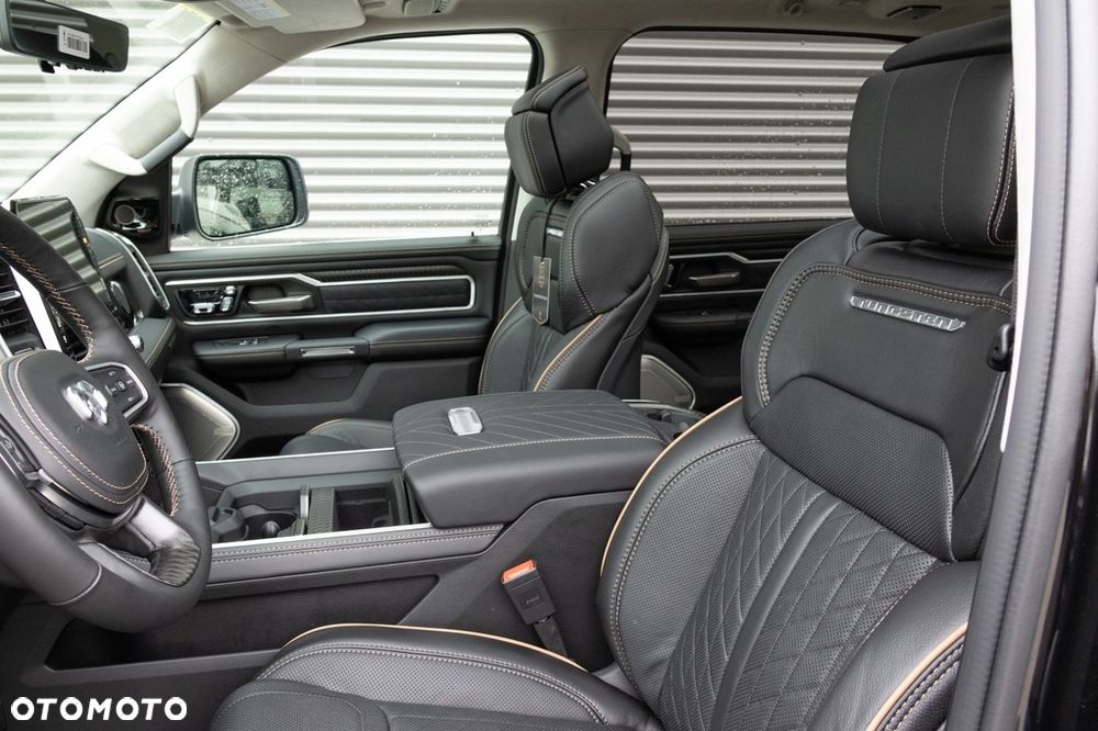 RAM 1500 Tungsten - 23
