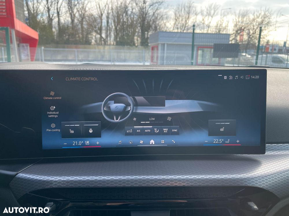 BMW Seria 3 320d xDrive AT MHEV - 21