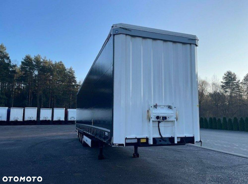 Krone Mega Firana, Oś podnoszona - 1