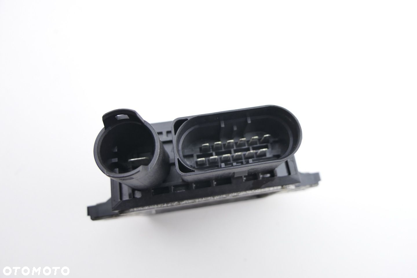 Przekaźnik Świec Żarowych BMW E90 E60 E87 2.0D - 7
