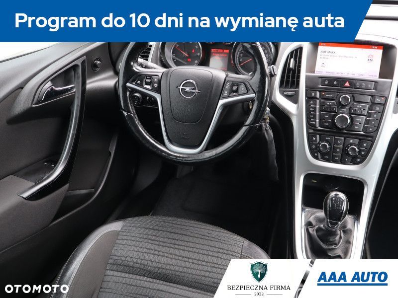 Opel Astra - 9