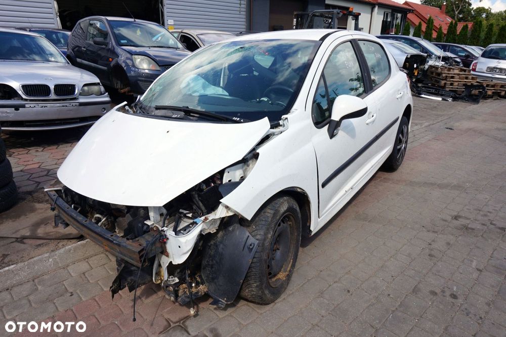 PEUGEOT 207 LIFT 5D HB 2010 EWPB 1.4 HDI DV4TD 68KM 20CQ55 BIAŁY na części - 1