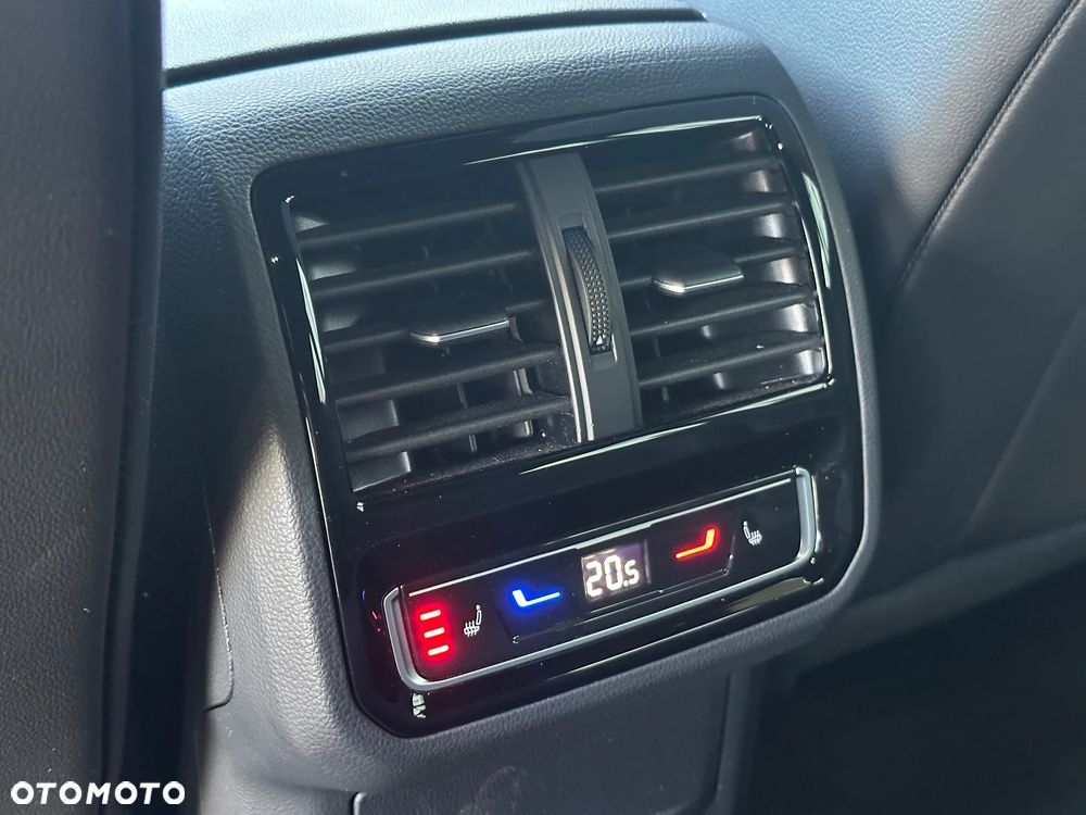 Volkswagen Arteon 2.0 TSI R-Line DSG - 17