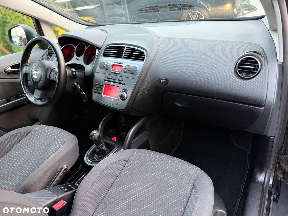 Seat Altea XL 1.6 Stylance - 28