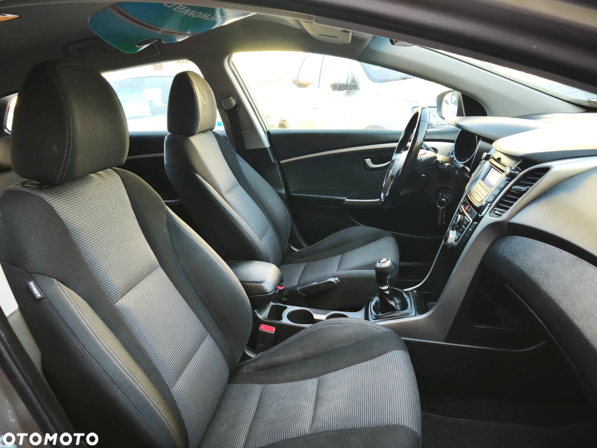 Hyundai i30 1.6 Comfort - 18