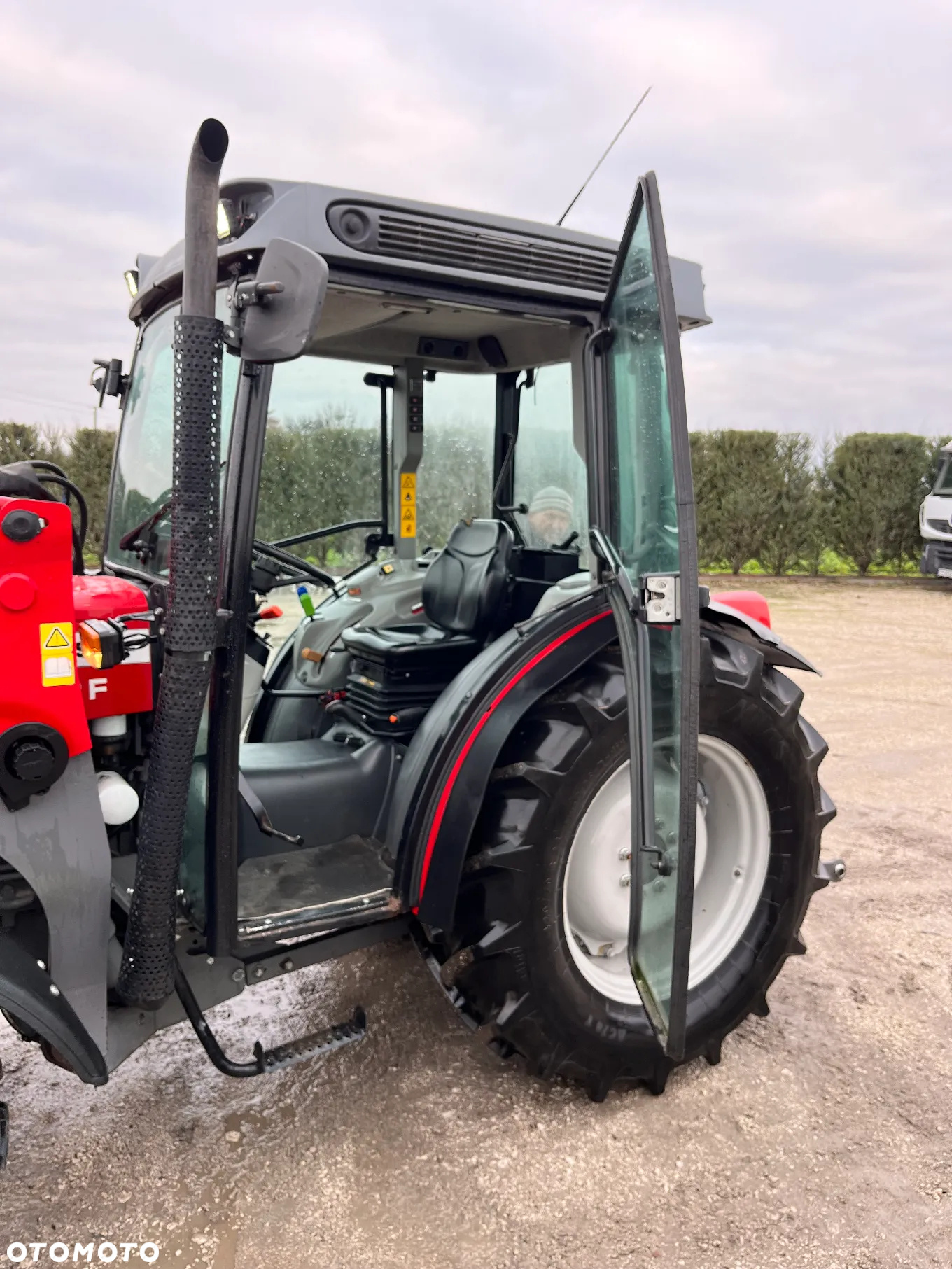 Massey Ferguson - 15